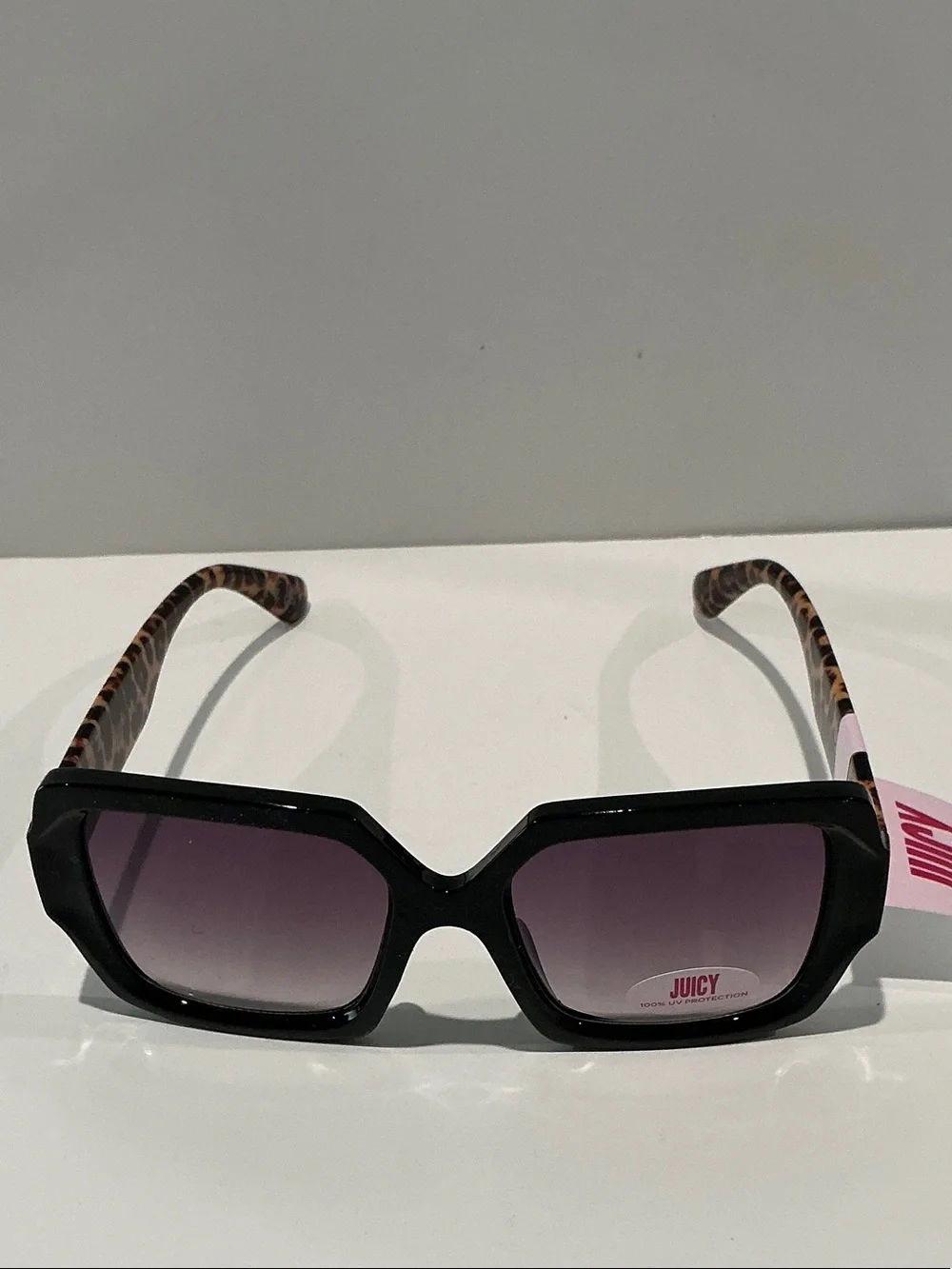 NWT Juicy Couture Black Frame w/Tiger Pattern handles 100% UV Protection glasses